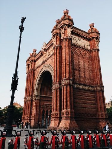 L'Arco di Trionfo di Barcellona