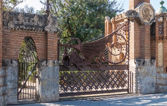 Il cancello dei padiglioni Guell