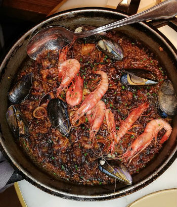 Paella nera del Can Ros