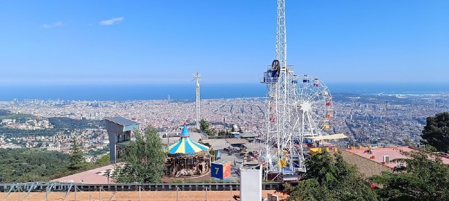 Panorama dal monte Tibidabo, Barcellona