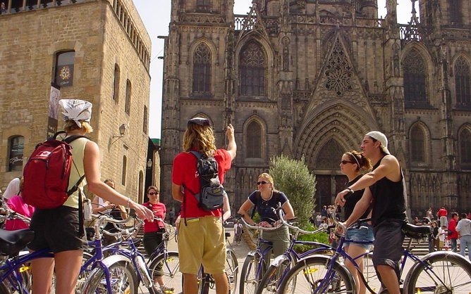 In bicicletta a Barcellona